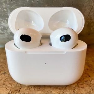 AirPods 3rd gen